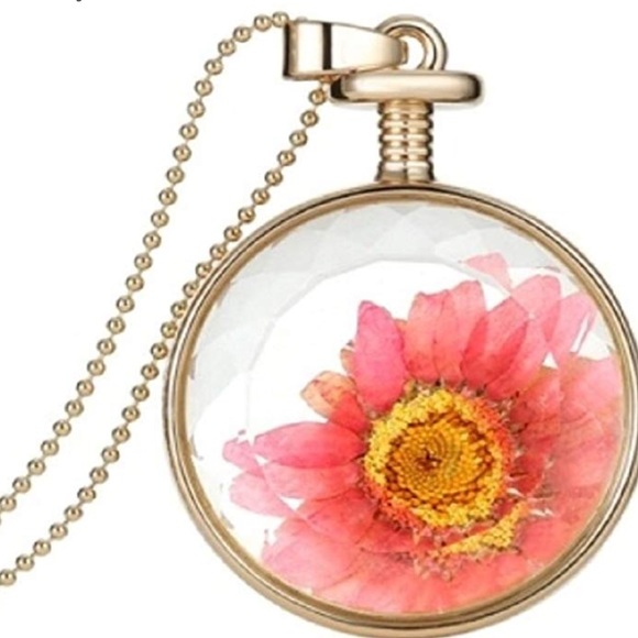 Daisy Necklace - Picture 1 of 1